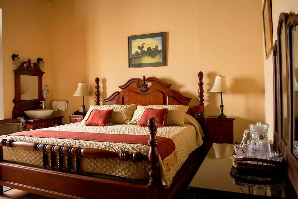 Hotel Aurora Antigua