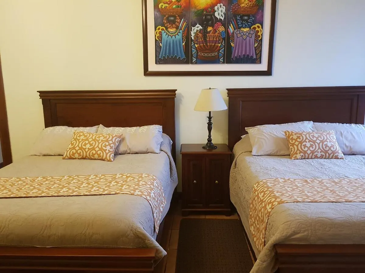 Hotel Aurora Antigua